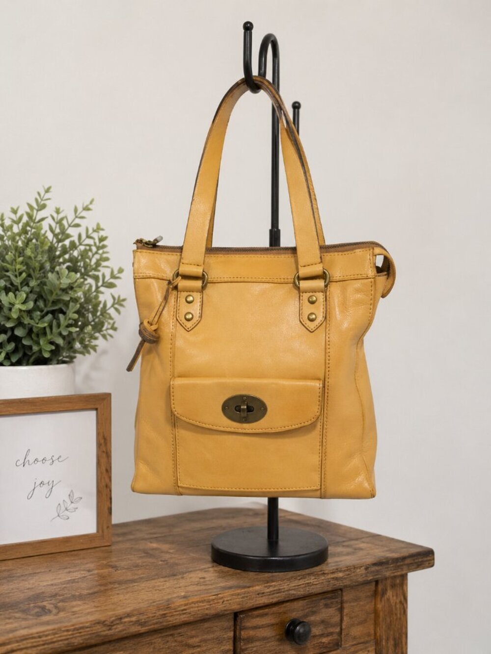Fossil Mustard Yellow Cowhide Leather Zip Top Key Shoulder Tote Bag
